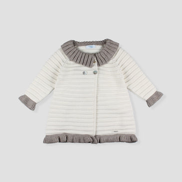 Abrigo de cuello volante