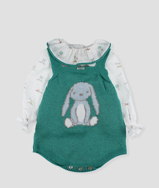 Conjunto de ranita y camisa de conejito niña