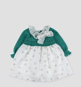 Vestido peto y faldon de flores plumeti niña