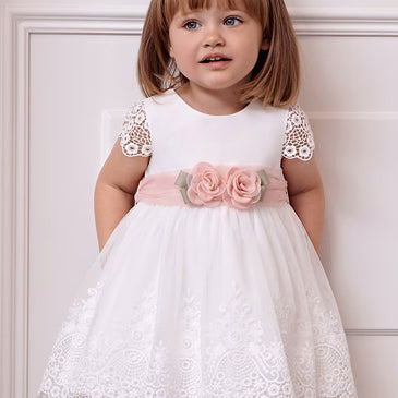 Vestido tul bordado guipur