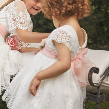 Vestido tul bordado guipur