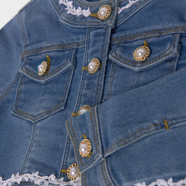 Cazadora denim aplicaciones