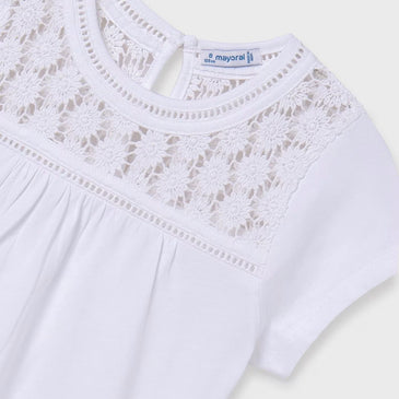 Camiseta combinada guipur niña